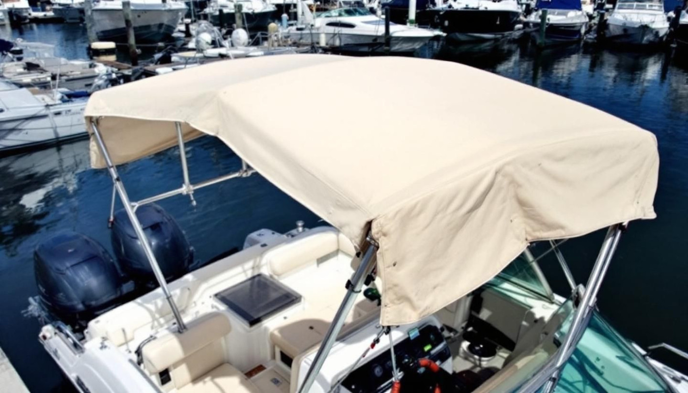 Guida completa sulla scelta del tendalino perfetto per la tua barca